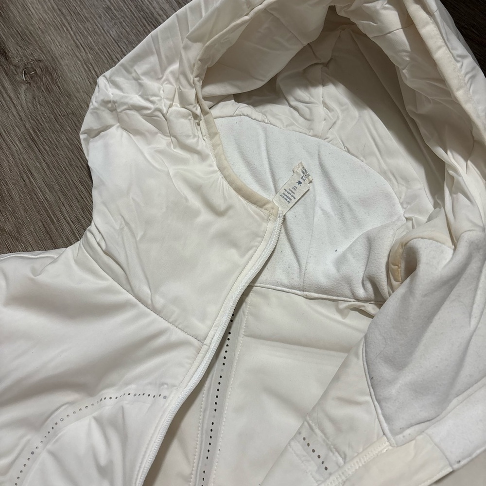 Lululemon Run For Cold Pullover Jacket - Picture 6 of 7